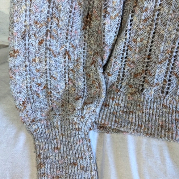 Sweater lightweight woven material - Picture 2 of 7